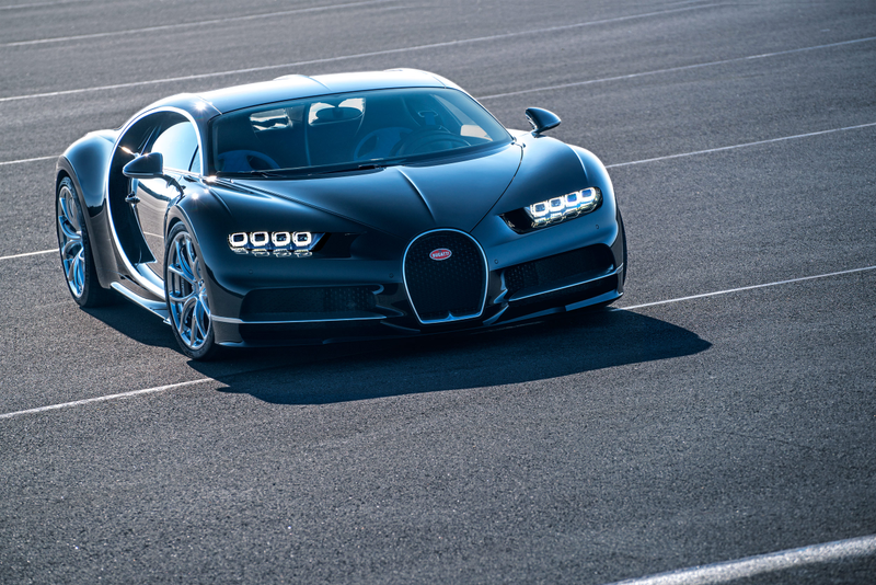 Illustration for article titled Bugatti Chiron: This Is A Lot More Of It